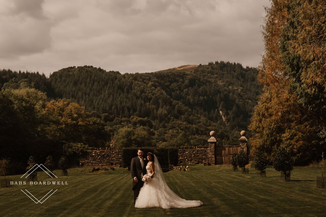 Romantic wedding at Gwydir Castle
