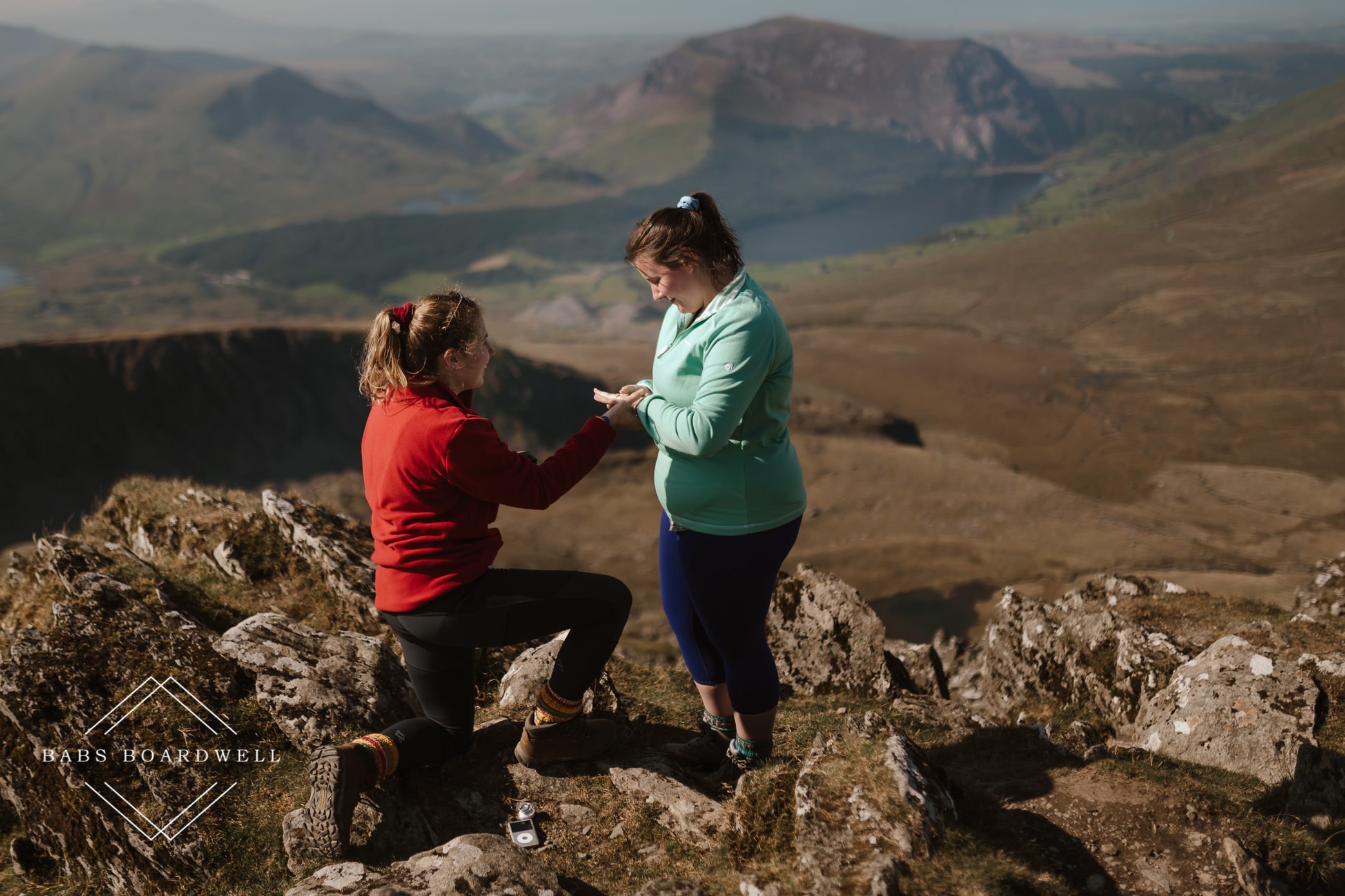 surprise proposal on top of Snowdon