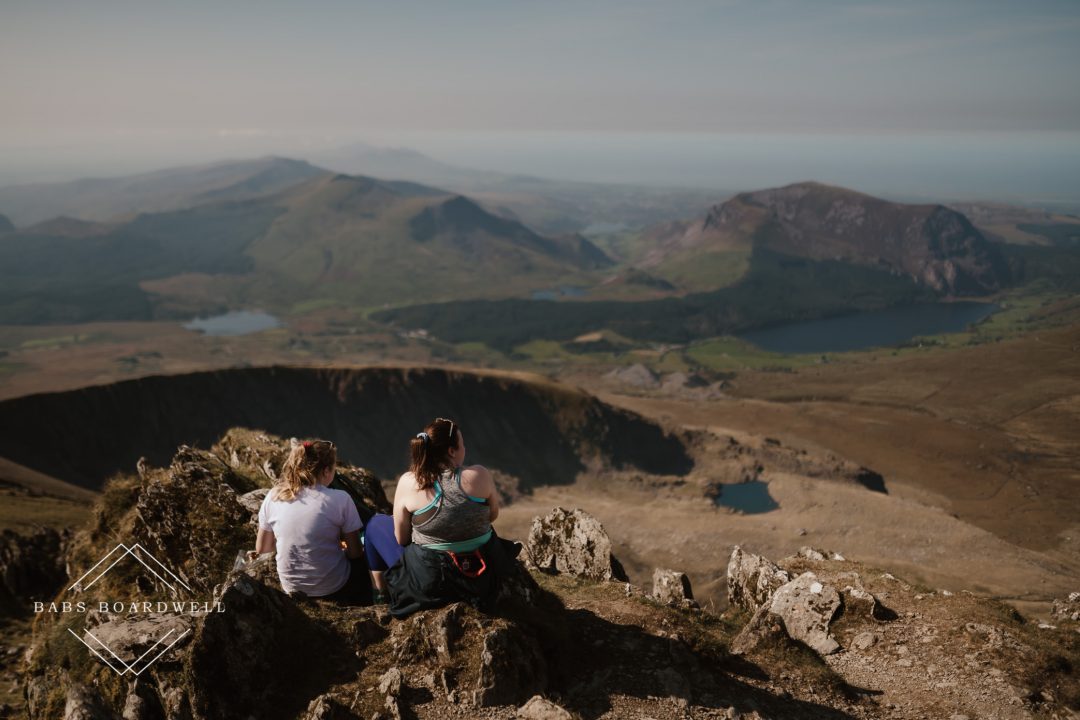Surprise proposal on top of Snowdon