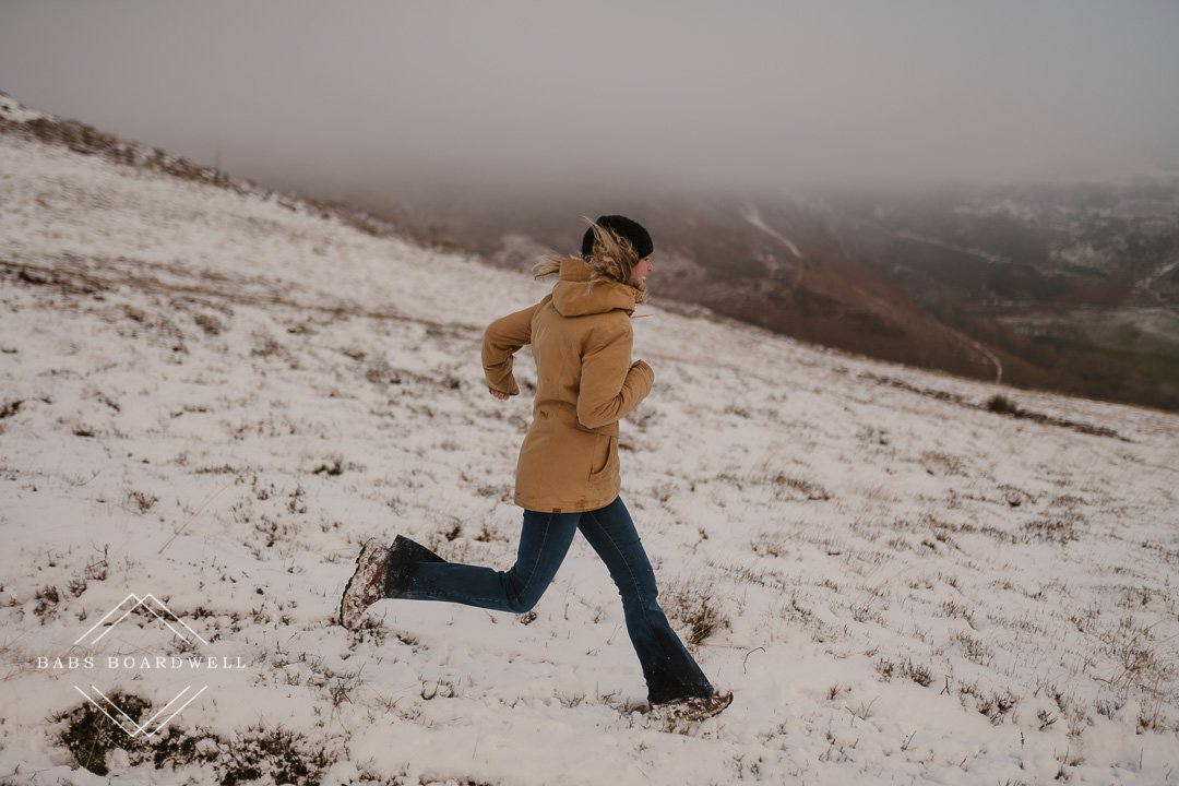 fun couple session in the snow