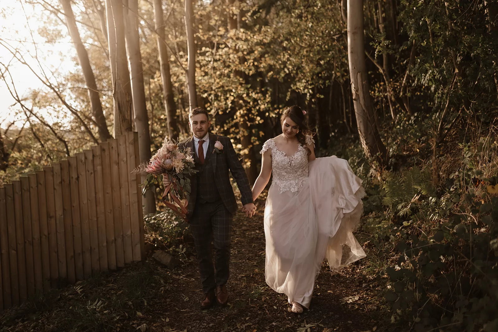 Super relaxed wedding photography at Trevor Hall | Wales Wedding Photographer
