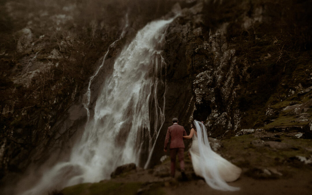 The Ultimate Snowdonia Elopement Photography Guide - updated for 2024