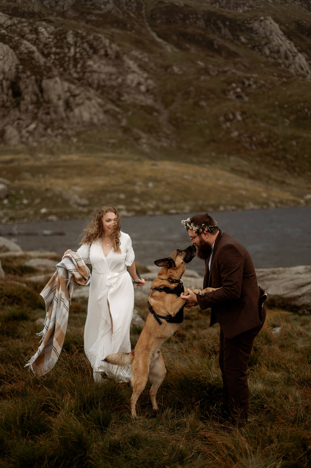 Best places to elope in wales - 2024 guide | How to elope with your dog