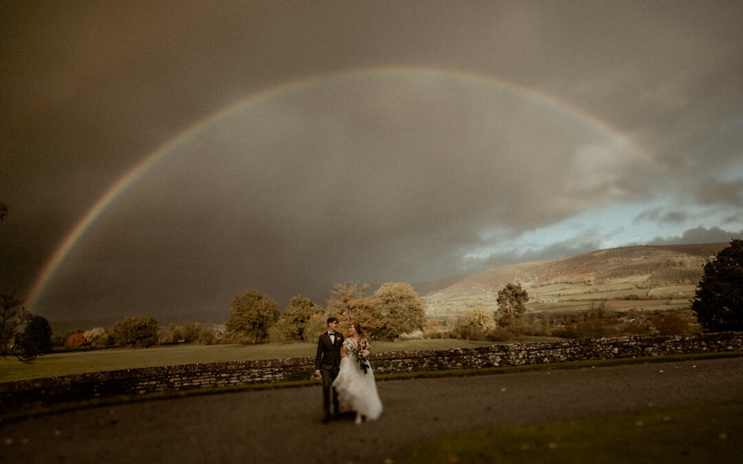 A twinkly autumn wedding at Treberfydd House