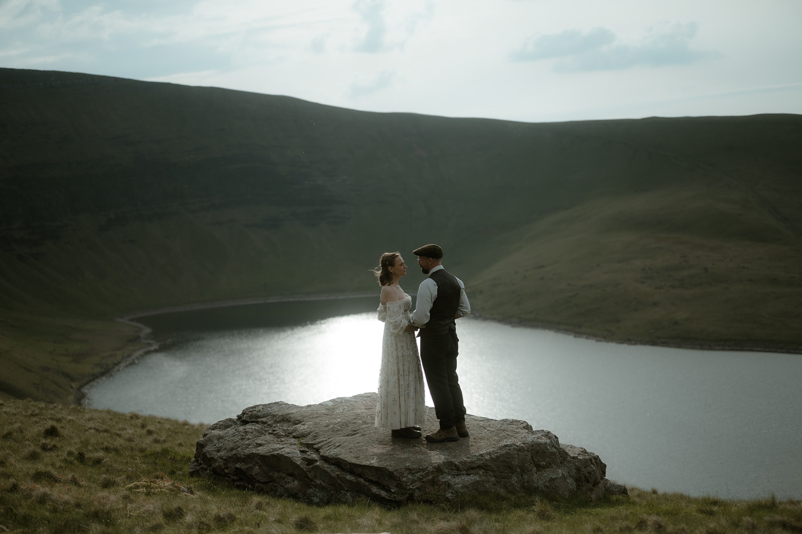 Just-us-two elopement in the Bannau Brycheiniog mountains
